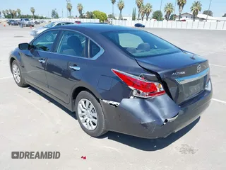 2013 Nissan Altima SV with VIN 1N4AL3AP3DN577189, listed as a IAAI auction lot 42041701 with 82,094 mi miles and . Bid and sale history available at carsss.com. Image 3.