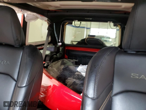 2024 Jeep Wrangler Sahara z VIN 1C4PJXEG8RW246069, wystawiony jako Copart lot #84146804 z przebiegiem 6 419 mil mil oraz Szkoda całkowita • Salvage title. Historia ofert i sprzedaży dostępna na DreamBid. Obrazek 10.