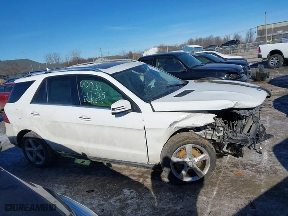 2016 Mercedes-Benz GLE with VIN 4JGDA5HB9GA790710, listed as a IAAI auction lot 41417751 with 82,673 mi miles. Bid and sale history available at carsss.com. Image 14.