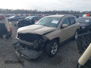 2017 Jeep Compass High Altitude with VIN 1C4NJDEB9HD208970, listed as a IAAI auction lot 41877108 with 119,029 mi miles. Bid and sale history available at carsss.com. Image 18.