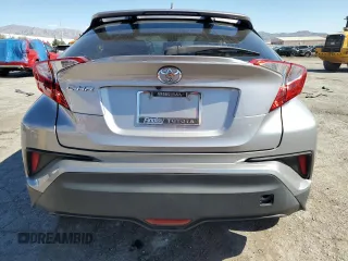 2018 Toyota C-HR XLE z VIN NMTKHMBX5JR014024, wystawiony jako Copart lot #56367465 z przebiegiem 79 882 mil mil oraz Szkoda całkowita • Salvage title. Historia ofert i sprzedaży dostępna na DreamBid. Obrazek 6.