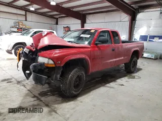 1999 Dodge Dakota SLT with VIN 1B7GG22X8XS314588, listed as a Copart auction lot 87926555 with 204,208 mi miles and Salvage Title. Bid and sale history available at carsss.com. Image 1.