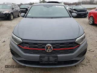 2021 Volkswagen Jetta GLI S z VIN 3VW6T7BU8MM059646, wystawiony jako Copart lot #50851335 z przebiegiem 29 736 mil mil oraz Szkody całkowita. Historia ofert i sprzedaży dostępna na DreamBid. Obrazek 5.