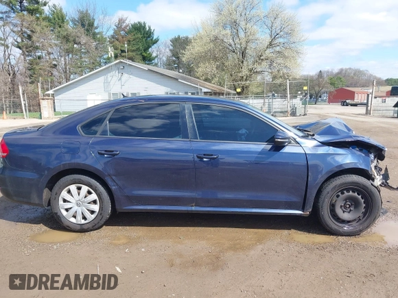 2012 Volkswagen Passat S w/Appearance with VIN 1VWAP7A35CC071406, listed as a IAAI auction lot 41912227 with 235,820 mi miles. Bid and sale history available at carsss.com. Image 14.