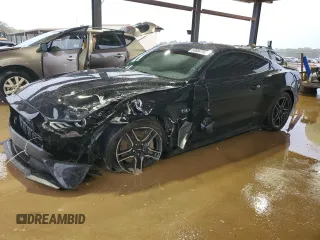 2019 Ford Mustang GT z VIN 1FA6P8CF9K5146803, wystawiony jako Copart lot #50884755 z przebiegiem 79 441 mil mil oraz Szkody całkowita. Historia ofert i sprzedaży dostępna na DreamBid. Obrazek 1.