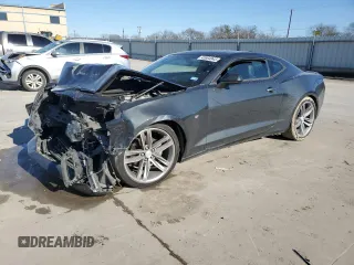 2018 Chevrolet Camaro 2LT with VIN 1G1FD1RS0J0185914, listed as a Copart auction lot 45894945 with 46,000 mi miles and Salvage Title. Bid and sale history available at carsss.com. Image 1.
