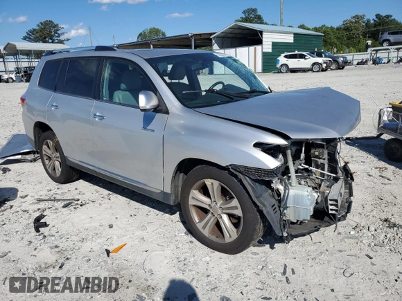2012 Toyota Highlander Limited z VIN 5TDDK3EHXCS137556, wystawiony jako Copart lot #57882905 z przebiegiem Nie podano mil oraz Szkoda całkowita • Salvage title. Historia ofert i sprzedaży dostępna na DreamBid. Obrazek 4.