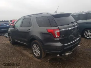 2018 Ford Explorer XLT with VIN 1FM5K8D82JGC49421, listed as a Copart auction lot 64636274 with 205,259 mi miles and Salvage Title. Bid and sale history available at carsss.com. Image 2.