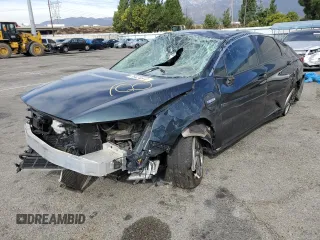 2018 Honda Clarity Plug-In Hybrid with VIN JHMZC5F13JC014386, listed as a Copart auction lot 76424544 with 89,940 mi miles and Salvage Title. Bid and sale history available at carsss.com. Image 1.