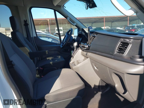 2024 Ford Transit Passenger XL with VIN 1FBAX2C82RKA51776, listed as a IAAI auction lot 42218695 with 23,221 mi miles and . Bid and sale history available at DreamBid. Image 5.