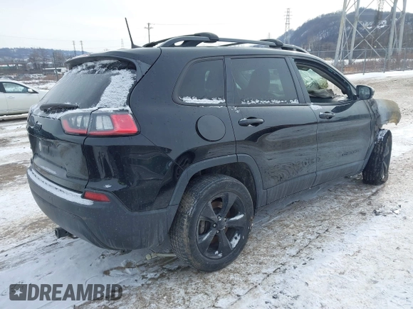 2019 Jeep Cherokee Latitude Plus with VIN 1C4PJMLB2KD472728, listed as a IAAI auction lot 41342695 with 66,000 mi miles and . Bid and sale history available at carsss.com. Image 4.
