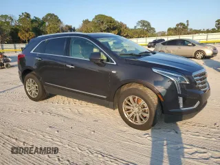 2017 Cadillac XT5 Luxury AWD z VIN 1GYKNDRSXHZ267282, wystawiony jako Copart lot #44536615 z przebiegiem Nie podano mil oraz Szkody całkowita. Historia ofert i sprzedaży dostępna na DreamBid. Obrazek 4.