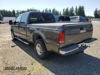 2003 Ford F-250 XL z VIN 1FTNW20P83ED87806, wystawiony jako Copart lot #60111895 z przebiegiem 107 949 mil mil oraz Czysty tytuł • Clean title. Historia ofert i sprzedaży dostępna na DreamBid. Obrazek 2.