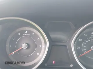 2015 Hyundai Elantra SE z VIN 5NPDH4AEXFH634973, wystawiony jako IAAI lot #41901961 z przebiegiem Nie podano mil oraz . Historia ofert i sprzedaży dostępna na DreamBid. Obrazek 16.