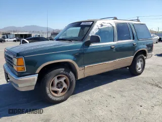 1992 Ford Explorer Eddie Bauer z VIN 1FMDU32X0NUC04374, wystawiony jako Copart lot #77261844 z przebiegiem 52 709 mil mil oraz Tytuł czysty. Historia ofert i sprzedaży dostępna na DreamBid. Obrazek 1.