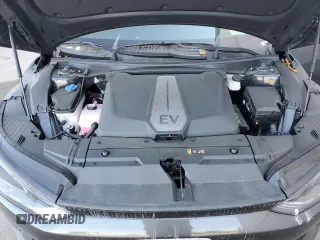 2024 Kia EV6 Wind with VIN KNDC34LA5R5202221, listed as a Copart auction lot 79835414 with 7,094 mi miles and Clean Title. Bid and sale history available at carsss.com. Image 12.
