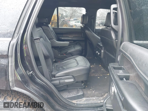2019 Ford Expedition Limited with VIN 1FMJU2AT8KEA20009, listed as a IAAI auction lot 41879746 with 124,283 mi miles and . Bid and sale history available at DreamBid. Image 8.