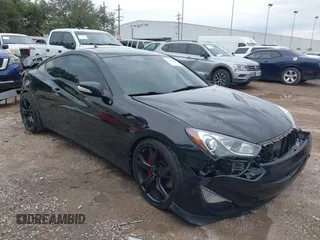 2013 Hyundai Genesis Coupe Track z VIN KMHHU6KJ3DU104816, wystawiony jako IAAI lot #41339761 z przebiegiem 98 940 mil mil oraz . Historia ofert i sprzedaży dostępna na DreamBid. Obrazek 1.