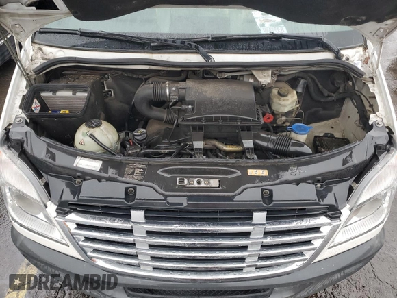 2008 Freightliner Sprinter with VIN WDYPE745285235520, listed as a Copart auction lot 84203754 with 252,502 mi miles and Salvage Title. Bid and sale history available at DreamBid. Image 11.