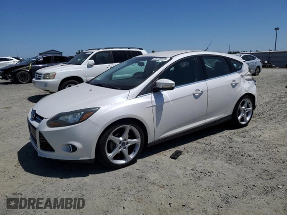 2014 Ford Focus Titanium with VIN 1FADP3N2XEL423320, listed as a Copart auction lot 58709875 with 93,011 mi miles and Salvage title. Bid and sale history available at DreamBid. Image 1.