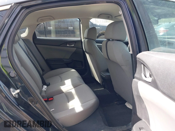 2021 Honda Civic LX z VIN 19XFC2F65ME000324, wystawiony jako IAAI lot #42137375 z przebiegiem 78 473 mil mil oraz . Historia ofert i sprzedaży dostępna na DreamBid. Obrazek 8.