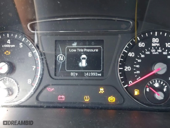 2016 Kia Sorento LX with VIN 5XYPG4A34GG167654, listed as a IAAI auction lot 41972462 with 141,993 mi miles. Bid and sale history available at carsss.com. Image 15.