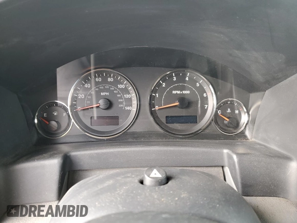 2006 Jeep Commander с VIN 1J8HH48K36C204932, выставлен на аукционе Copart как лот 88360365 с пробегом Не указан миль и На запчасти • Non repairable. История ставок и продаж доступна на DreamBid. Изображение 9.