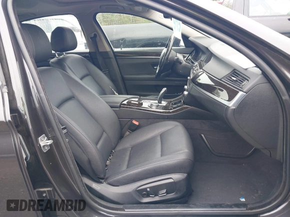 2015 BMW 5 Series 528i xDrive with VIN WBA5A7C59FG142685, listed as a IAAI auction lot 42181388 with 124,482 mi miles and . Bid and sale history available at DreamBid. Image 5.