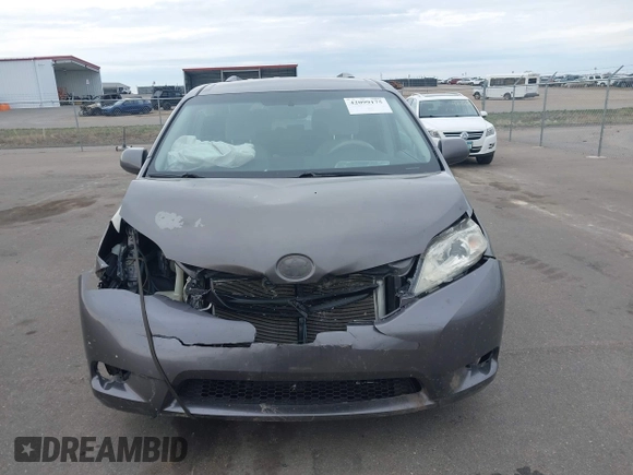 2011 Toyota Sienna LE AAS with VIN 5TDKK3DC3BS077857, listed as a IAAI auction lot 42099175 with 283,777 mi miles and . Bid and sale history available at DreamBid. Image 12.