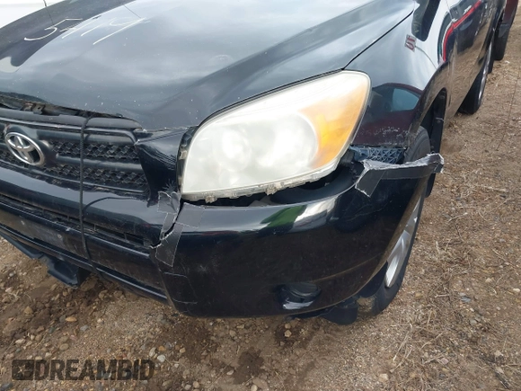 2007 Toyota RAV4 with VIN JTMBD33V276052548, listed as a IAAI auction lot 41355419 with 181,165 mi miles. Bid and sale history available at carsss.com. Image 6.