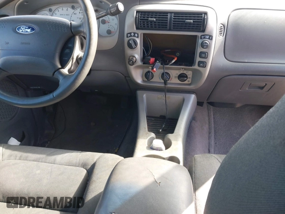2001 Ford Explorer Sport с VIN 1FMYU70E71UB52584, выставлен на аукционе IAAI как лот 41632548 с пробегом 118 026 миль миль и . История ставок и продаж доступна на DreamBid. Изображение 16.