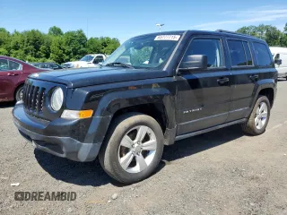 2016 Jeep Patriot Latitude with VIN 1C4NJRFB2GD647261, listed as a Copart auction lot 65777715 with 132,320 mi miles and Clean title. Bid and sale history available at DreamBid. Image 1.