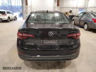 2023 Volkswagen Jetta SE with VIN 3VW7M7BU4PM032143, listed as a Copart auction lot 84906234 with 21,051 mi miles and Salvage Title. Bid and sale history available at carsss.com. Image 6.