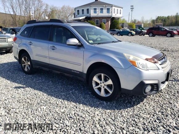 2014 Subaru Outback Limited with VIN 4S4BRBLC3E3274360, listed as a Copart auction lot 54586035 with 176,553 mi miles and Clean Title. Bid and sale history available at DreamBid. Image 5.
