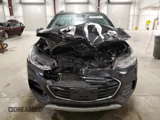 2020 Chevrolet Trax LT z VIN KL7CJPSB4LB317464, wystawiony jako Copart lot #57509815 z przebiegiem 81 667 mil mil oraz Szkoda całkowita • Salvage title. Historia ofert i sprzedaży dostępna na DreamBid. Obrazek 5.