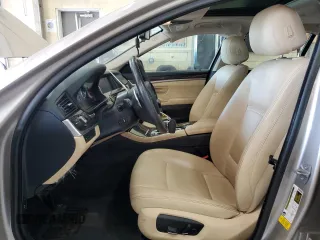 2016 BMW 5 Series 528i with VIN WBA5A5C54GD529359, listed as a Copart auction lot 61907235 with 111,621 mi miles and Salvage title. Bid and sale history available at DreamBid. Image 7.