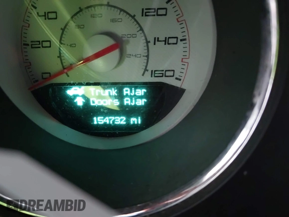 2013 Dodge Challenger R/T with VIN 2C3CDYBT2DH535991, listed as a IAAI auction lot 41446711 with 154,731 mi miles. Bid and sale history available at carsss.com. Image 7.