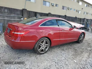 2013 Mercedes-Benz E 350 with VIN WDDKJ5KB9DF192237, listed as a Copart auction lot 75918194 with 98,118 mi miles and Salvage Title. Bid and sale history available at DreamBid. Image 3.