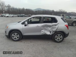 2016 Chevrolet Trax LS with VIN 3GNCJKSB1GL254664, listed as a IAAI auction lot 41196076 with 153,205 mi miles. Bid and sale history available at carsss.com. Image 14.