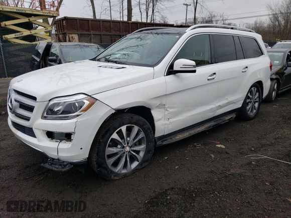 2015 Mercedes-Benz GL with VIN 4JGDF2EE0FA519693, listed as a Copart auction lot 81854063 with 82,137 mi miles. Bid and sale history available at carsss.com. Image 1.