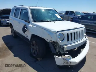 2016 Jeep Patriot Sport with VIN 1C4NJRBB0GD734078, listed as a IAAI auction lot 42555203 with 142,179 mi miles and . Bid and sale history available at DreamBid. Image 6.