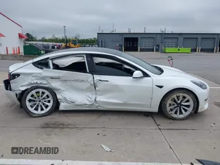 2023 Tesla Model 3 с VIN 5YJ3E1EA3PF563240, выставлен на аукционе IAAI как лот 42190104 с пробегом 32 596 миль миль и . История ставок и продаж доступна на DreamBid. Изображение 14.