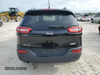 2017 Jeep Cherokee Latitude with VIN 1C4PJMCB0HW520725, listed as a Copart auction lot 53493485 with 74,333 mi miles and Salvage Title. Bid and sale history available at DreamBid. Image 6.