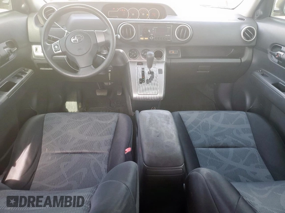 2012 Scion xB z VIN JTLZE4FE3CJ016375, wystawiony jako Copart lot #56891175 z przebiegiem 150 731 mil mil oraz Szkody całkowita. Historia ofert i sprzedaży dostępna na DreamBid. Obrazek 8.