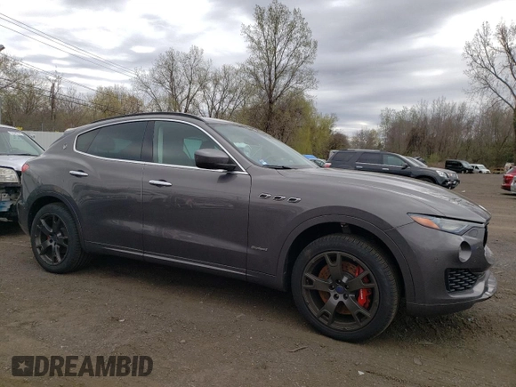 2018 Maserati Levante S GranSport z VIN ZN661YUS4JX302318, wystawiony jako Copart lot #53880875 z przebiegiem 23 771 mil mil oraz Szkoda całkowita • Salvage title. Historia ofert i sprzedaży dostępna na DreamBid. Obrazek 4.