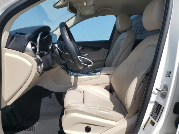2020 Mercedes-Benz GLC with VIN W1N0G8DB2LF776694, listed as a Copart auction lot 52890855 with 144,433 mi miles and Clean Title. Bid and sale history available at carsss.com. Image 7.