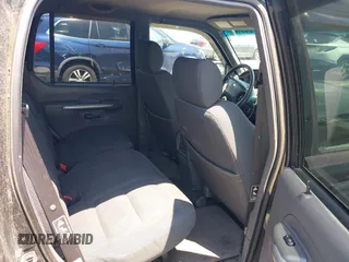 2002 Ford Explorer Sport Trac Value with VIN 1FMZU77E62UD42632, listed as a IAAI auction lot 42685586 with 175,863 mi miles and . Bid and sale history available at DreamBid. Image 8.