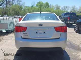 2010 Kia Forte LX with VIN KNAFT4A29A5061695, listed as a IAAI auction lot 42034559 with 114,470 mi miles. Bid and sale history available at carsss.com. Image 16.