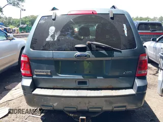 2012 Ford Escape XLT с VIN 1FMCU9DG9CKA70002, выставлен на аукционе IAAI как лот 42737831 с пробегом 132 144 миль миль и . История ставок и продаж доступна на DreamBid. Изображение 17.