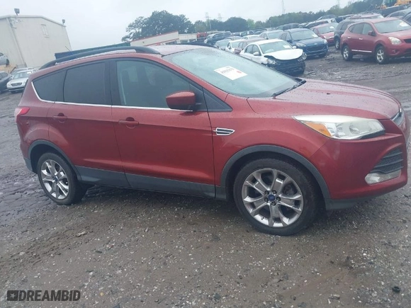 2014 Ford Escape SE with VIN 1FMCU0G9XEUD24123, listed as a IAAI auction lot 41935179 with 125579 miles. Bid and sale history available at carsss.com. Image 1.